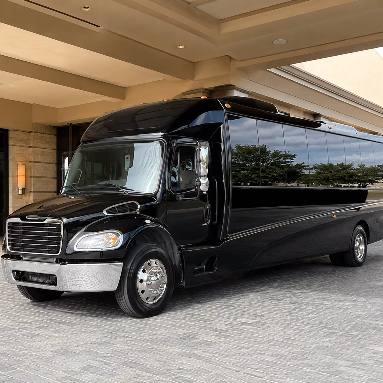 bloomington 25 passenger minibus