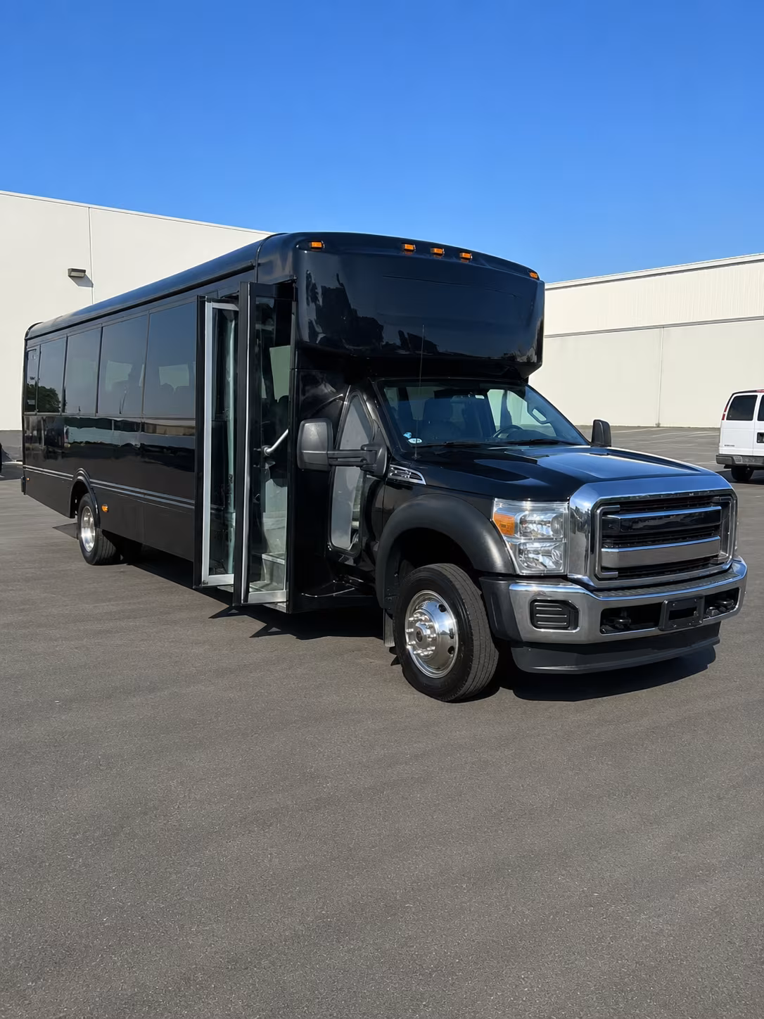 bloomington bachelorette bachelor party bus rental