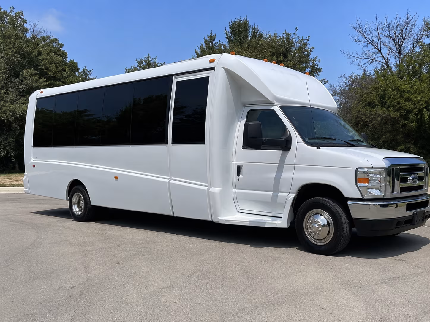 bloomington wedding party bus rental