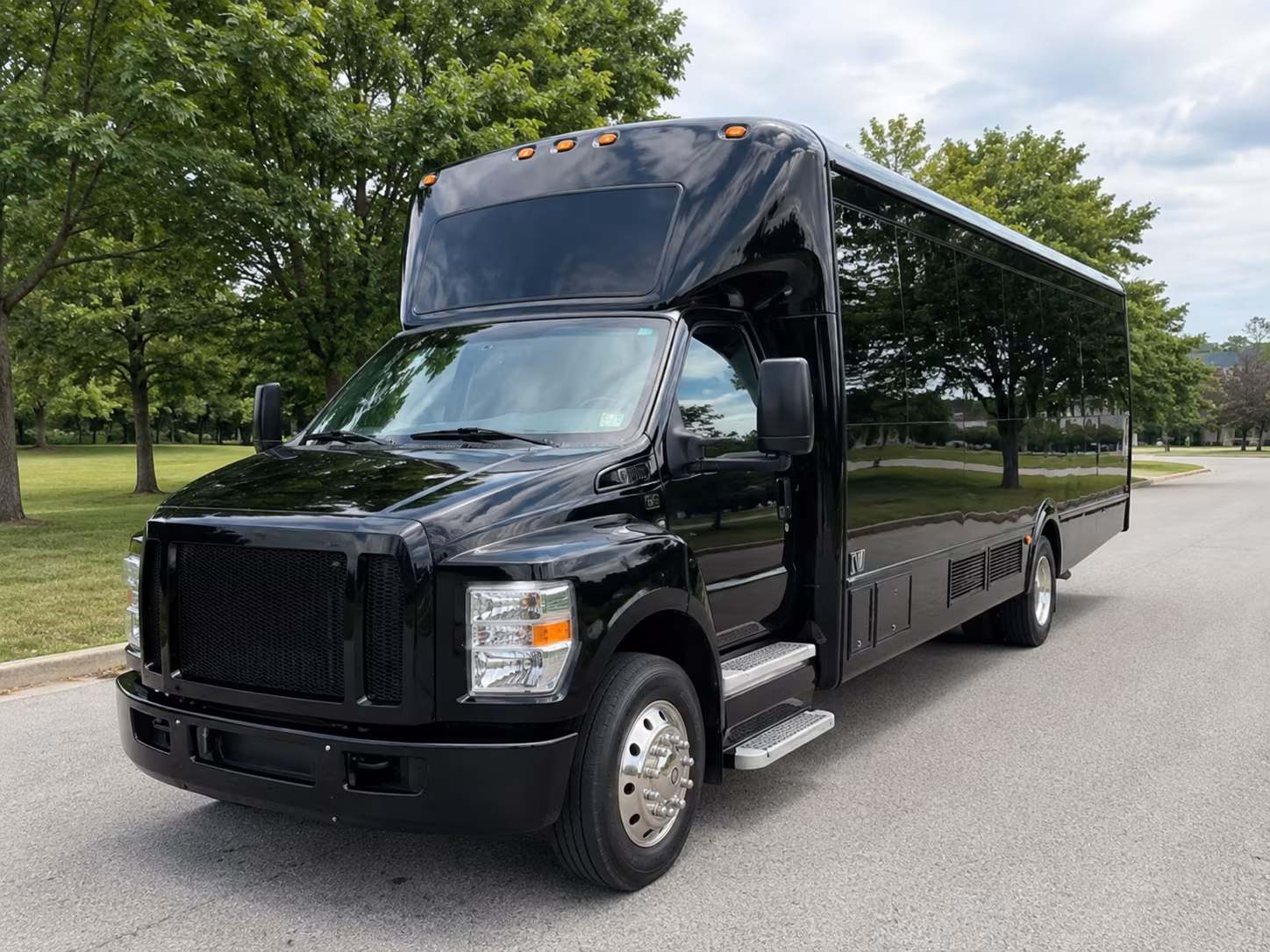 can i book a one way a round trip or a multi day package in bloomington minnesota