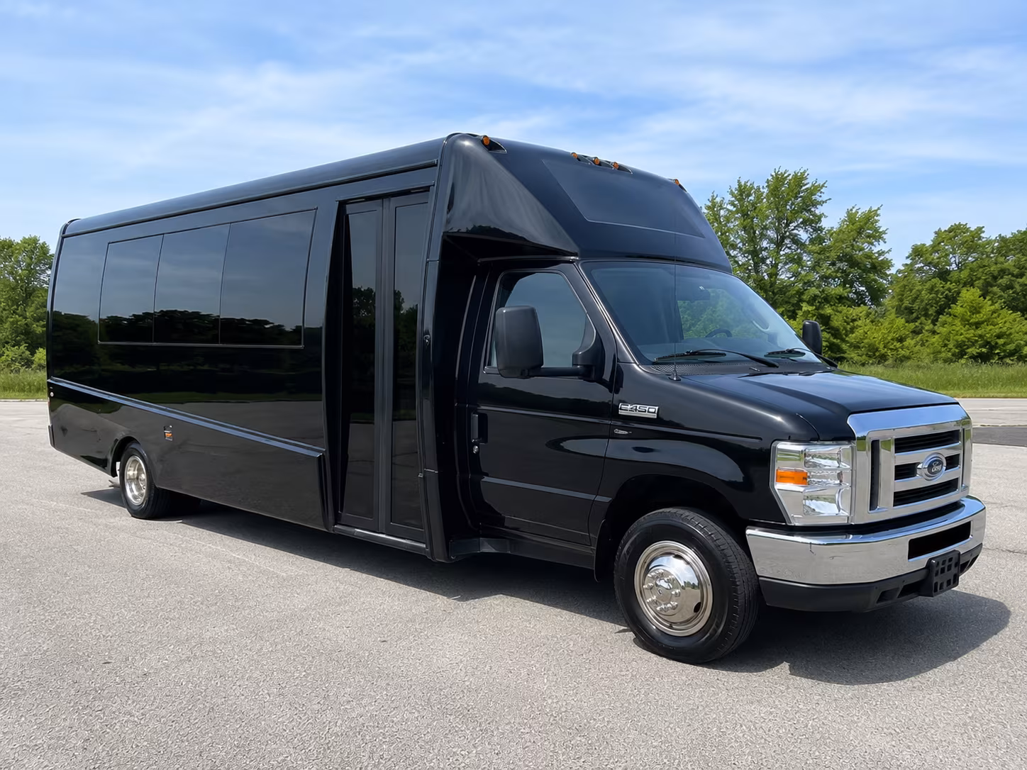 concert and festival bus rentals for twin cities events