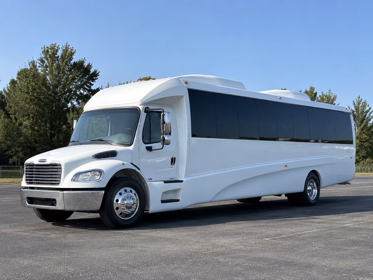party buses to mystic lake center shows in prior lake